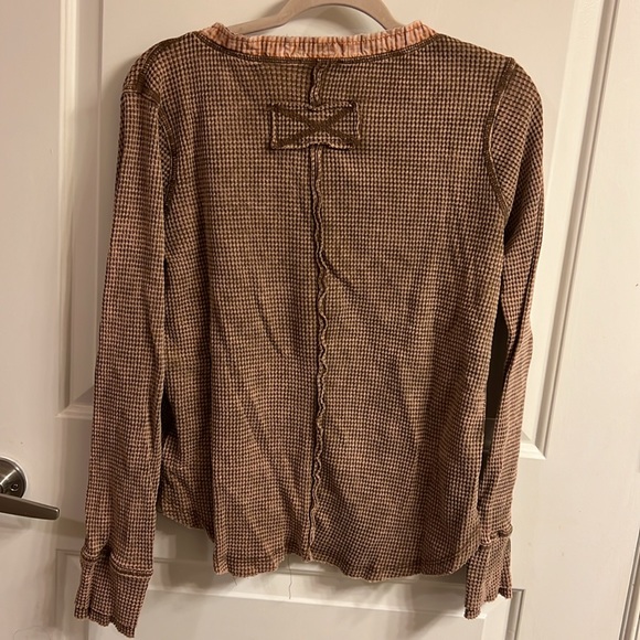 Good Company Top - Zenana - Dark Camel - L - Picture 6 of 9